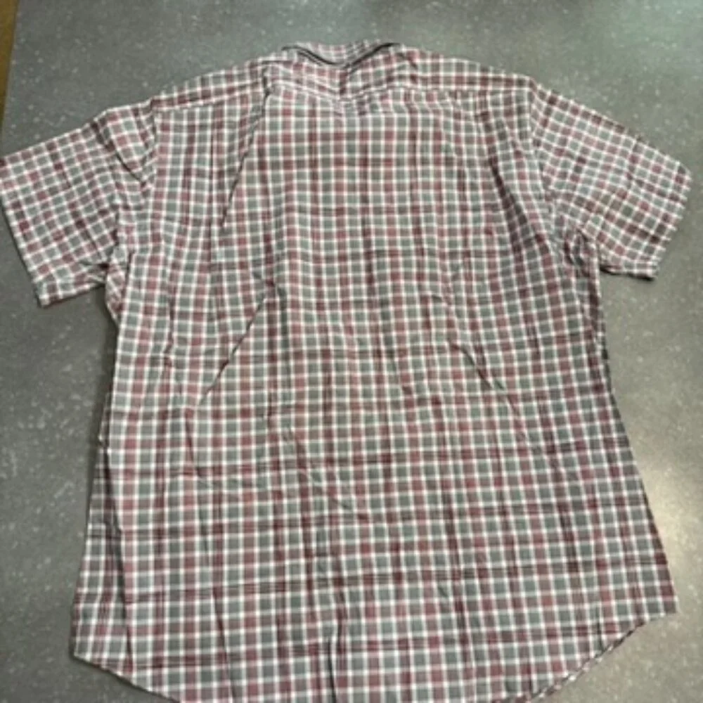 Hart Schaffner Marx Red & Gray Plaid Short Sleeve Button-Up Shirt - XL (New with